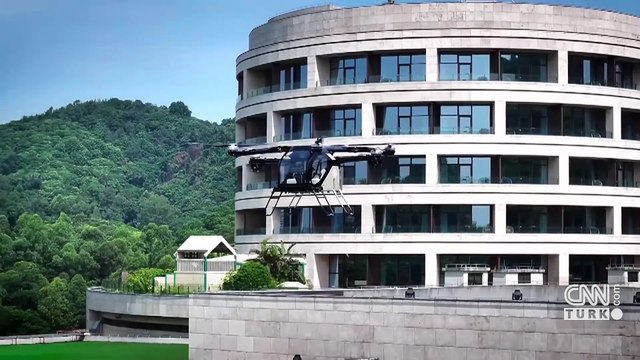 Çinli araç üreticisi ilk uçan otomobilini tanıttı | Video Haber