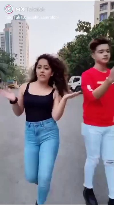 Chinky_minky_new_video_
