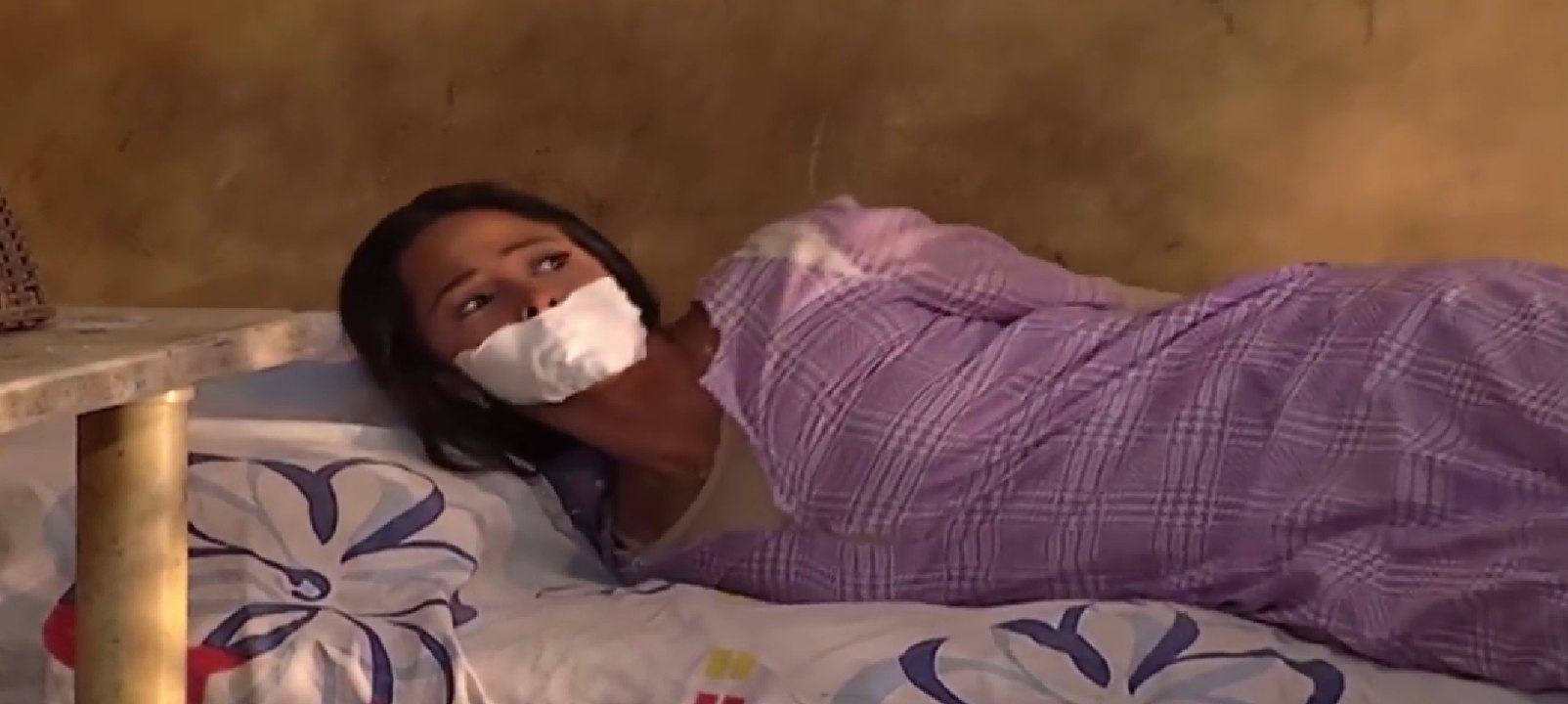 خطفوها فى نص الليل عشان متفتحش بوقها من الى شافته #بنت_من_الزمن_ده
