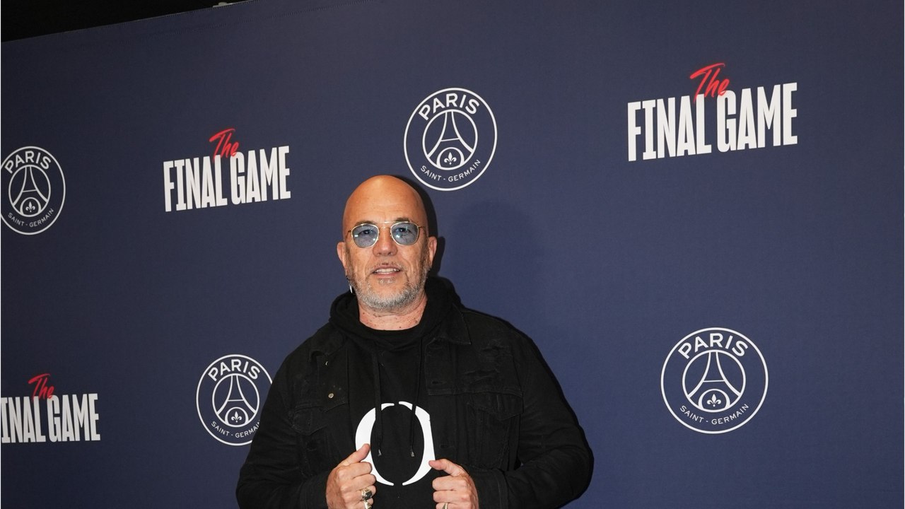 GALA VIDEO - Marqué par ses problèmes de santé, Pascal Obispo prêt à prendre sa retraite ? “Il faut penser à l'après”
