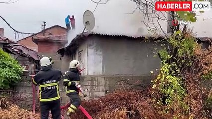Edirne'de Gecekondu Yangını: Bir Kişi Dumandan Etkilendi