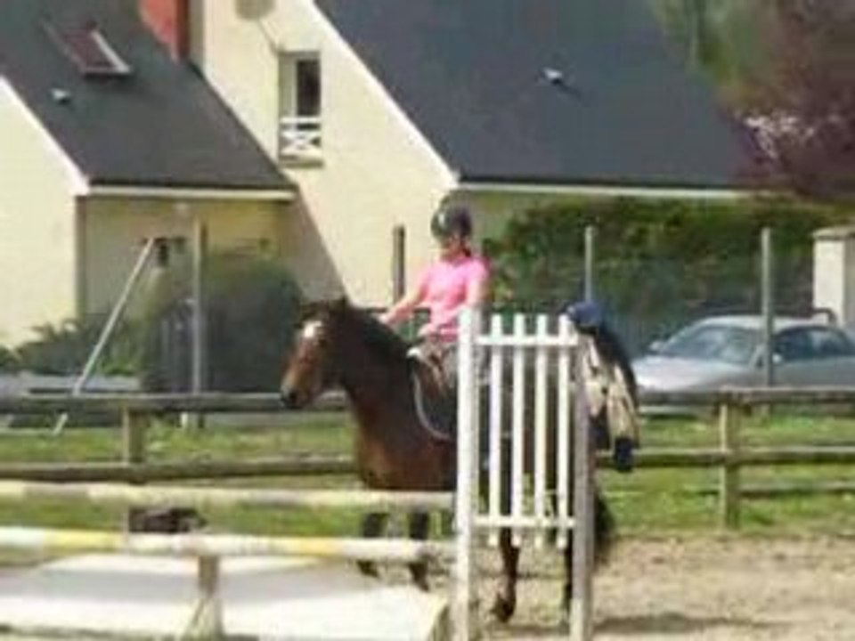 poupette en obstacle premier enchainement avec un refus