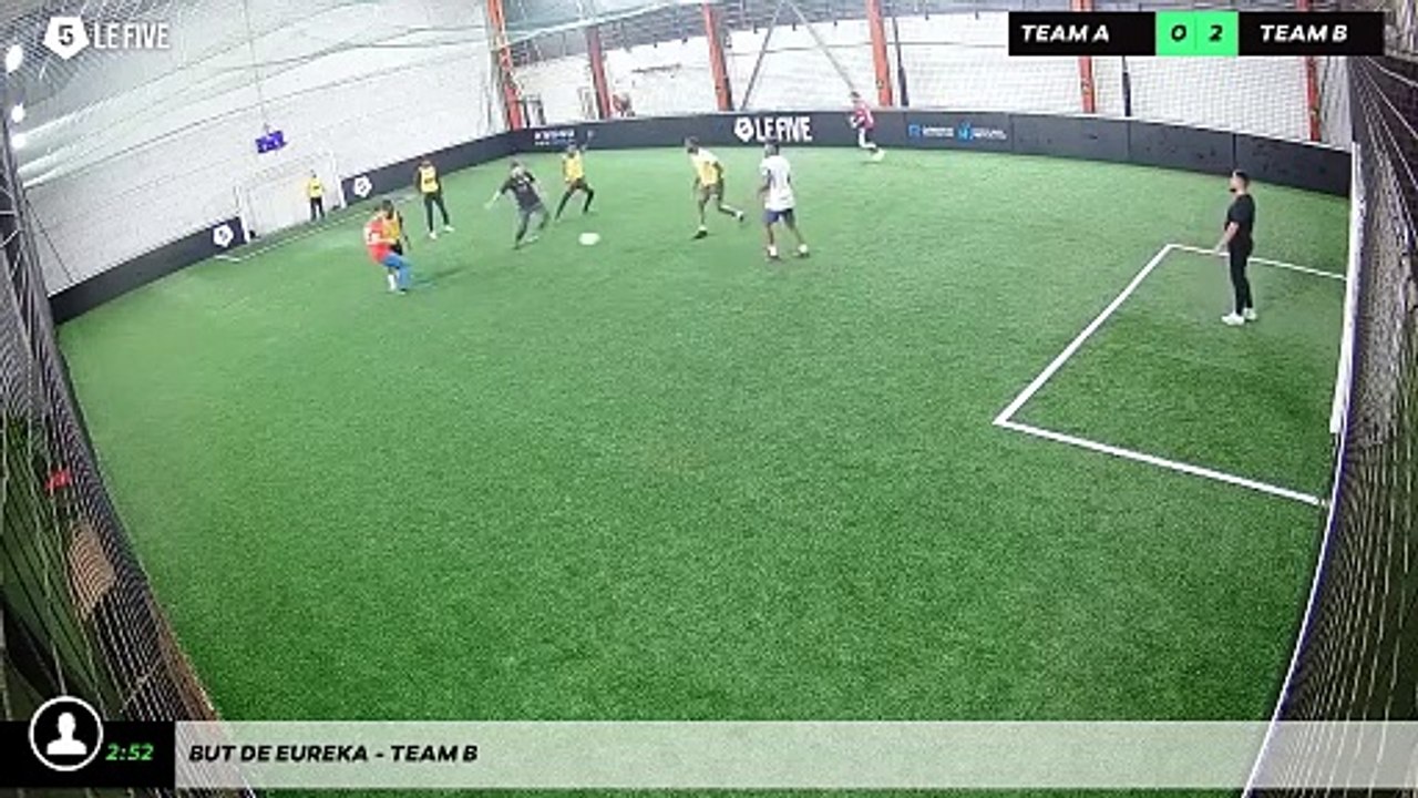 But de Eureka - Team B