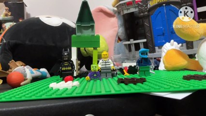 Batman Imaginext Turns Into Lego World With Lego People