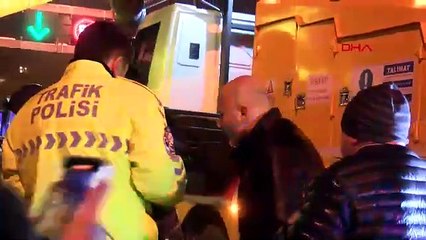 İstanbul-Sarıyer’de virajı alamayan otomobil şarampole uçtu