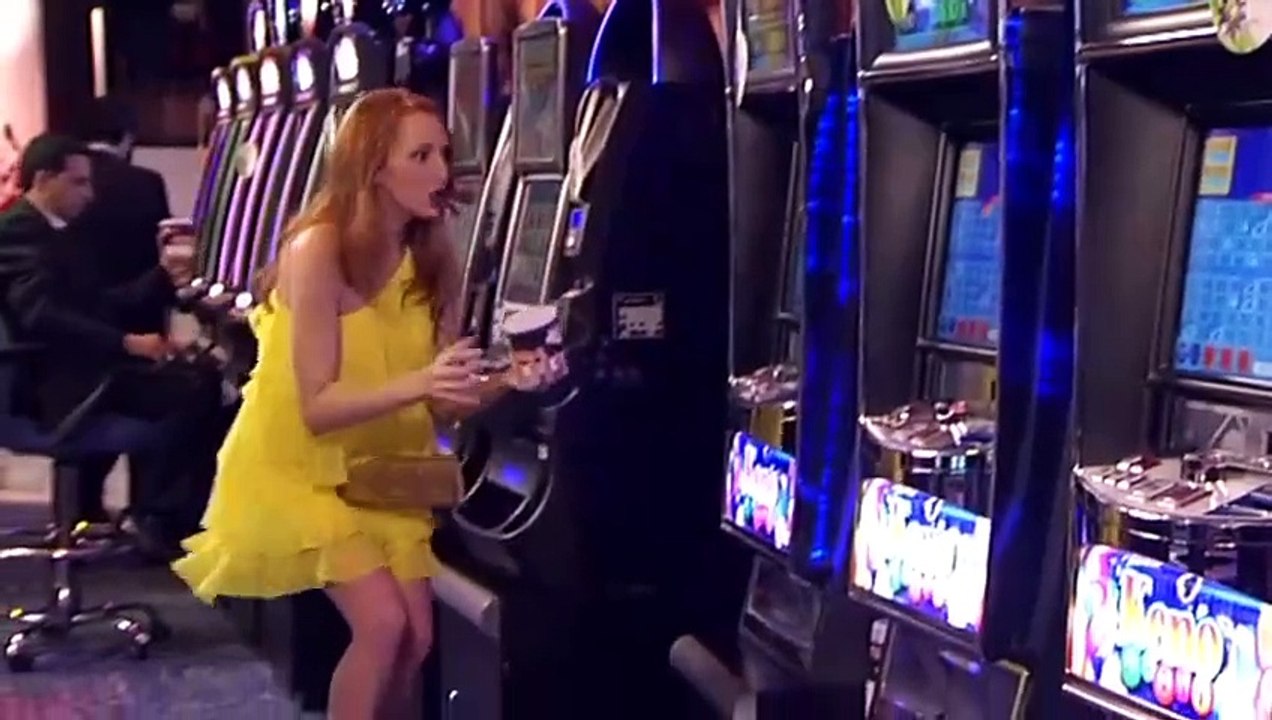 La que se avecina T6 - C9 Un chino, un ruso y un homosexual en el trastero