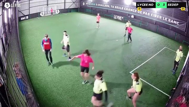 Lycee Notre Dame - Sedep 15/11 à 22:02 - Football Terrain 1 (LeFive Challans)