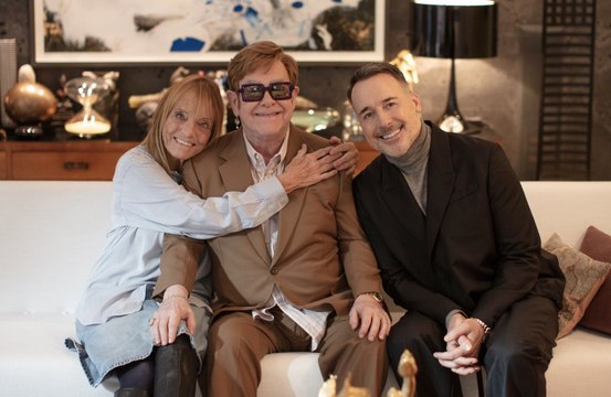 Elton John non può più mangiare il suo cibo preferito, ecco perché