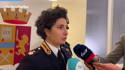 Compravendita orologi di lusso, la poliziotta spiega il trucco. Video