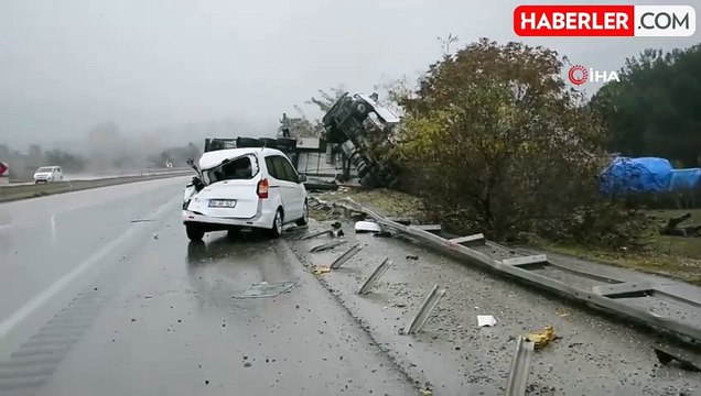 Amasya'da Kazaya Müdahale Eden Polis Otosuna Tır Çarptı
