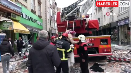 Çorum'daki Doğal Gaz Patlaması Sonrası Hilal Apartmanı'nın Yıkımına Başlandı
