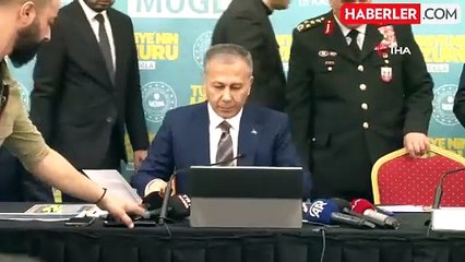 İçişleri Bakanı Yerlikaya'dan 12 Bin Yeni Polis Alımı Müjdesi