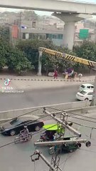 Pakistani jugaad funny 😂🤣