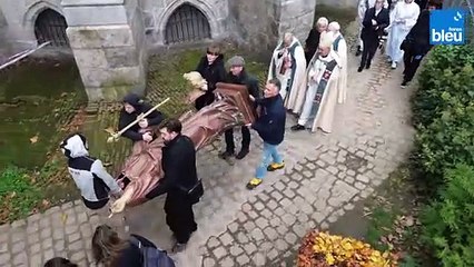 L'Archange Gabriel fait son retour sur le toit de Notre-Dame de la Treille