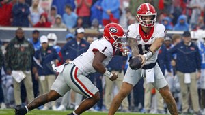 Top 12 College Football Clash: Georgia vs. Tennessee Preview