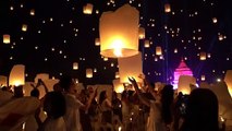 Thousands of lanterns light up Thailand's sky for full moon festival