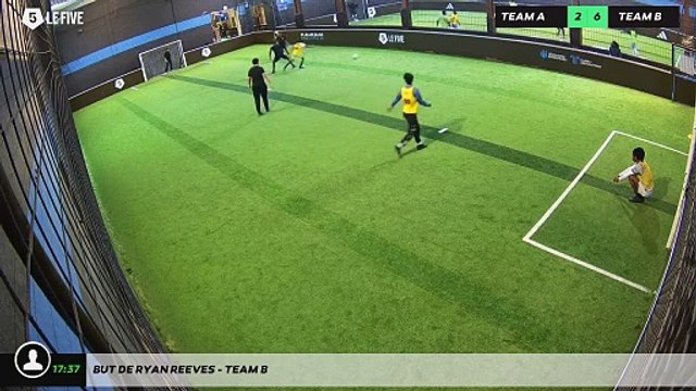 But de Ryan Reeves - Team B