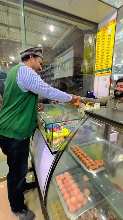 Bhai anda kitne ka he