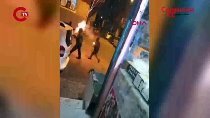 Bağcılar'da bir grup yolu kapattı, EYP ve molotof kokteyli attı