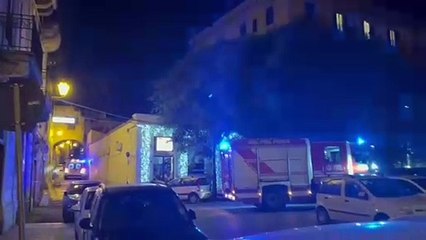 Palermo, montacarichi cede e precipitano nel vuoto due donne e tre bambini