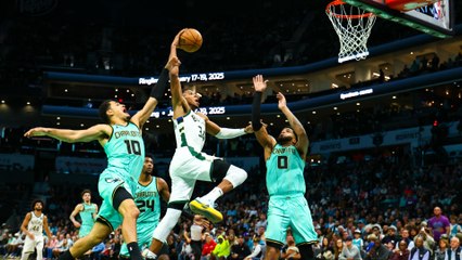 Dunk of the Night: Giannis Antetokounmpo