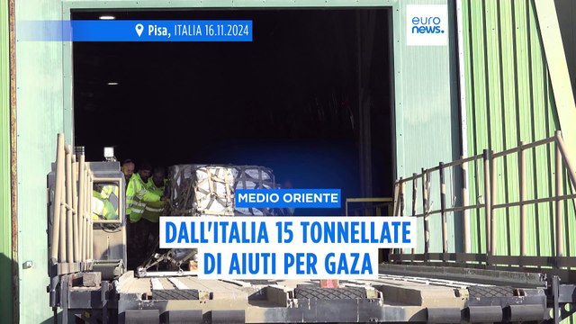 Gaza: l'Italia invia 15 tonnellate di aiuti umanitari, ma la piazza grida il no alla guerra