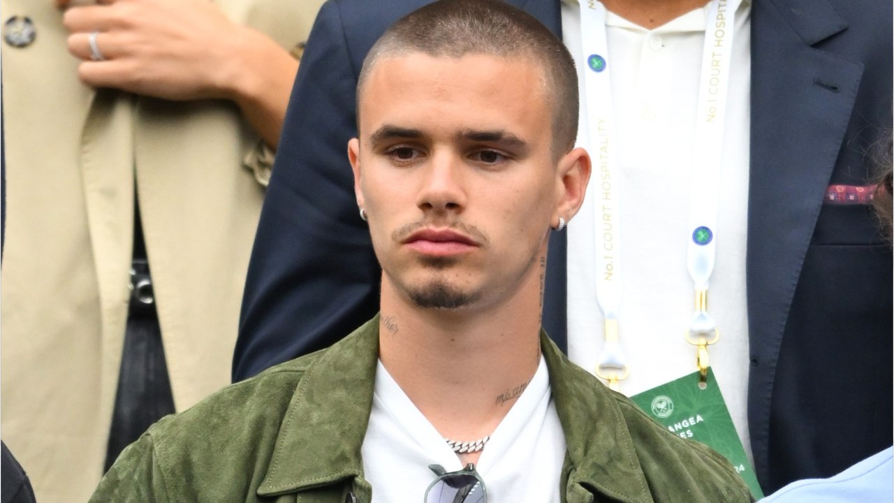 GALA VIDEO - Romeo Beckham amoureux : le fils de David officialise avec sa nouvelle chérie !