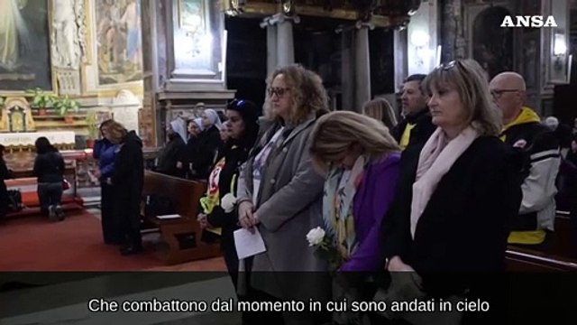 Giornata per le vittime della strada, genitori in preghiera a San Pietro