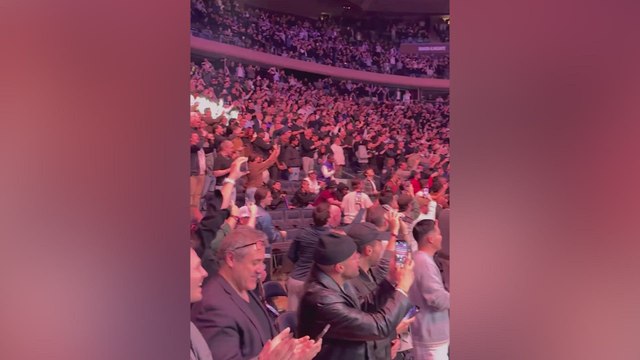 Donald Trump stunned: wild reaction nnfolds as Joe Rogan greets him at UFC 309!