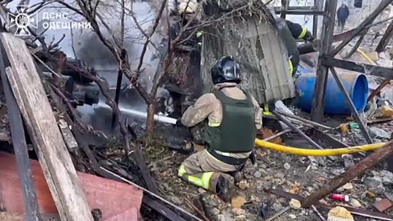 Rescuers douse fires in Odesa after major Russian aerial barrage on Ukraine