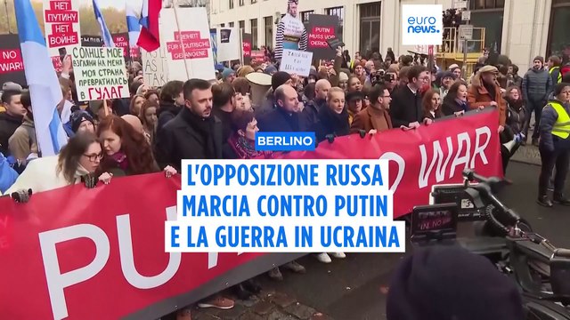 L'opposizione russa marcia a Berlino contro Putin e la guerra in Ucraina: Navalnaya in prima fila