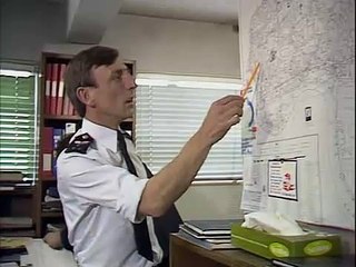 The Bill 1984 - S01E01 - Funny Ol' Business Cops & Robbers (16 October 1984)