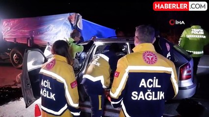Edirne'de Traktörle Çarpışan Otomobildeki Sürücü Hayatını Kaybetti