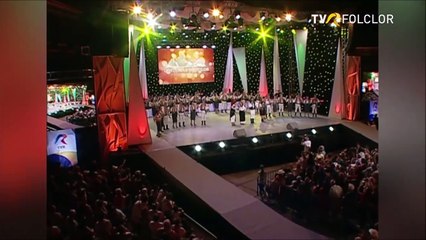 Laura Lavric, A. Corlatan, A. Bradatan si A. Haisan - Hai romani de peste sate