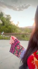 kabhi kabhi ghalt logon k sath thek krny sy bhi