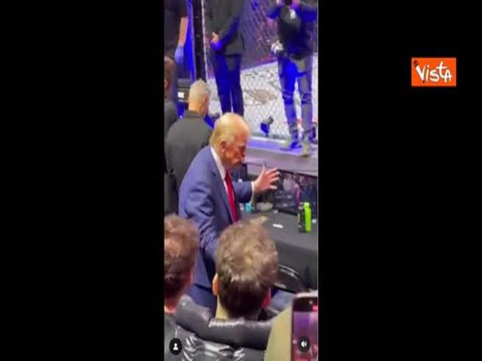 Trump con Musk e Kennedy Jr prima uscita pubblica a incontro lotta UFC a Madison Square Garden NY