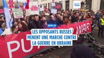 Des personnalités de l'opposition russe manifestent contre Vladimir Poutine à Berlin