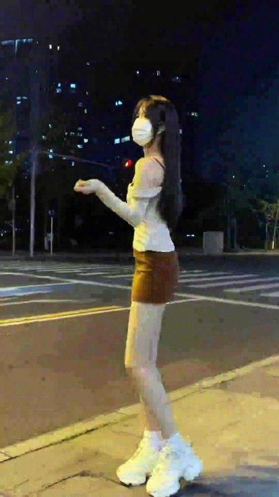#巴斯巴斯随性摇挑战