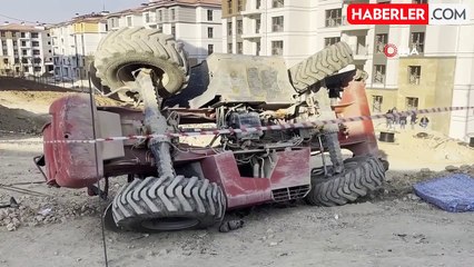 Elazığ'da İş Makinesi Devrildi: 2 Genç Hayatını Kaybetti