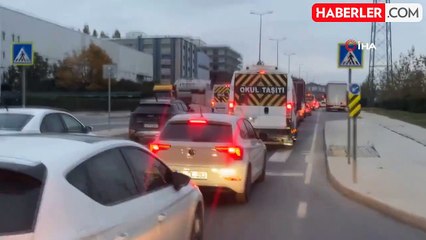 Öğrenciler Derse Başladı, İstanbul'da Trafikte Yoğunluk Yaşandı