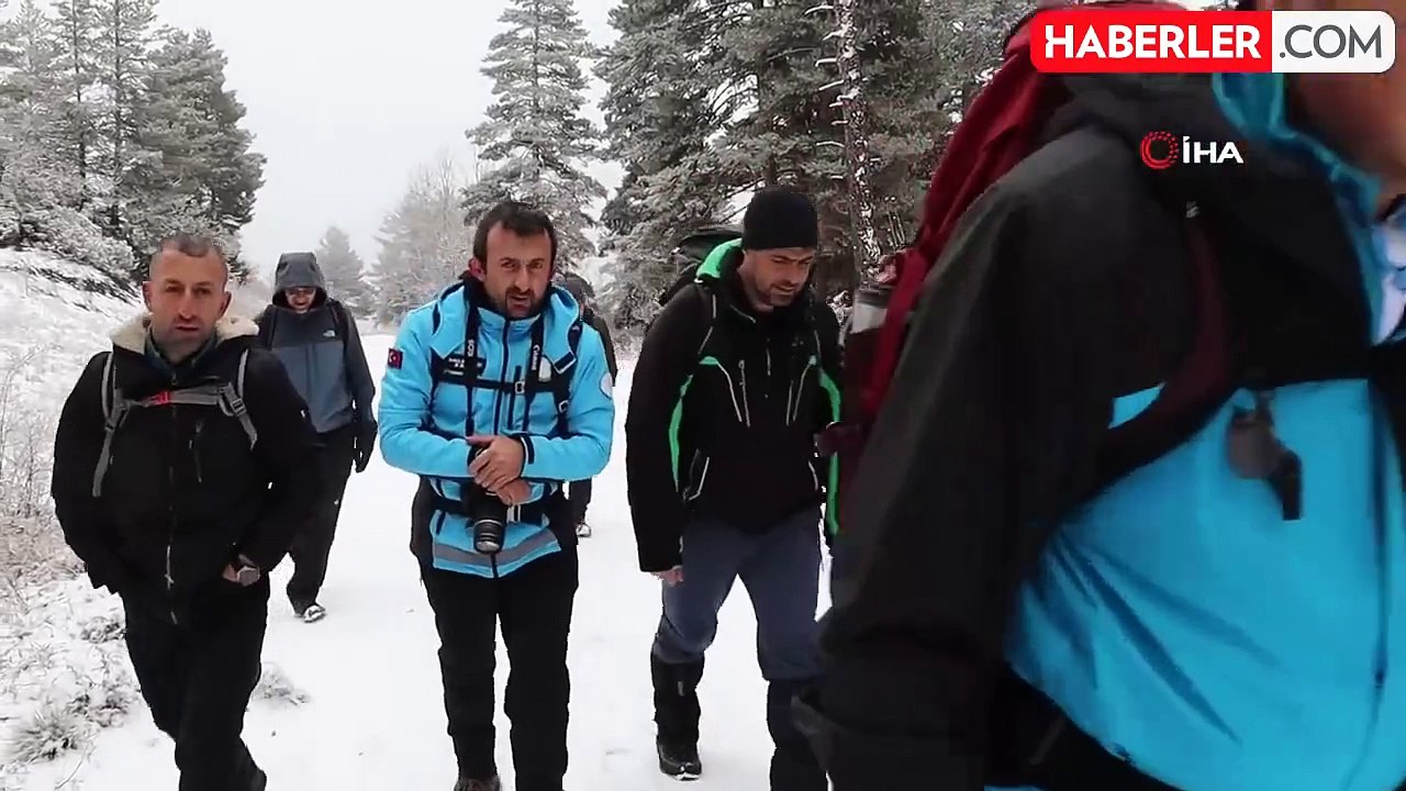 Doğaseverler Kar ve Sis Altında 22,5 Kilometre Yürüdü