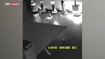 Çin'de 12 robot, başka bir robot tarafından kaçırıldı
