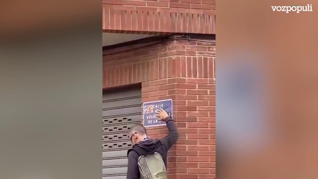 La Calle de los Voluntarios de la DANA rinde homenaje en Paiporta a los que hayan ayudado