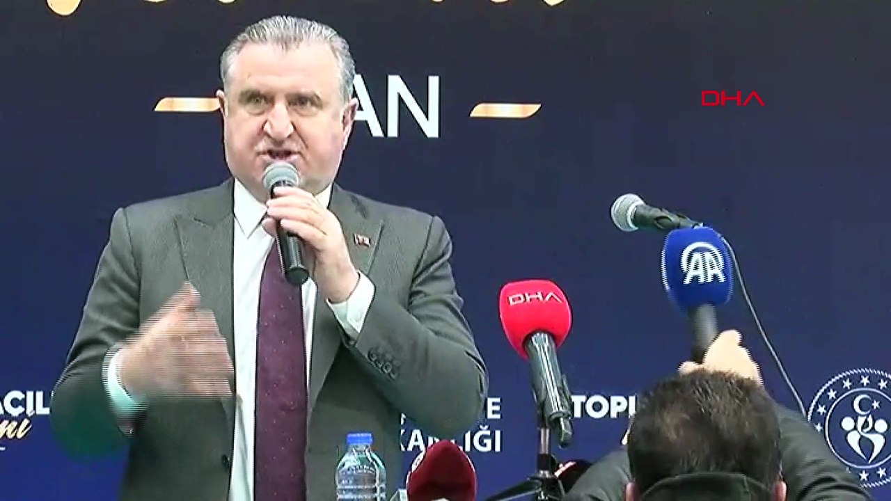 Bakan Bak, İpekyolu Çok Amaçlı Spor Salonu Toplu Açılış Töreni'nde konuştu