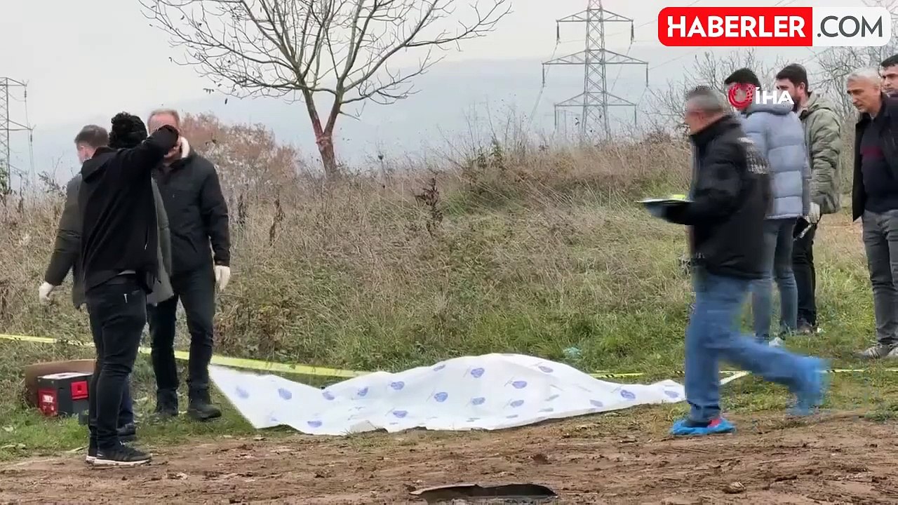 Sakarya'da boş arazide başından vurulmuş erkek cesedi bulundu