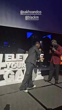 Black M chante à la soirée de lancement de l'entreprise Sakho & Co, le samedi 16 novembre à Dubaï.