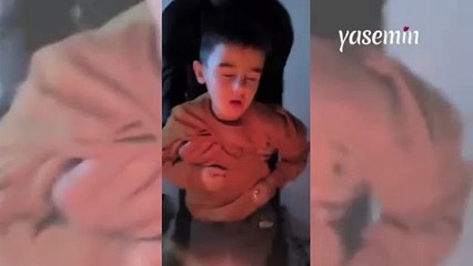 Uykusundan uyandırıldı doğum günü kutlandı! Neye uğradığını şaşıran çocuk hiç bozuntuya vermedi