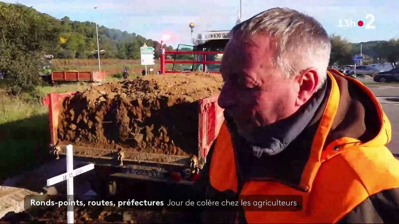 Agriculteurs: Des actions menées dans plusieurs villes comme au Cannet-des-Maures et à Avignon - Les agriculteurs ont levé ce matin les blocages en Ile-de-France - VIDEO