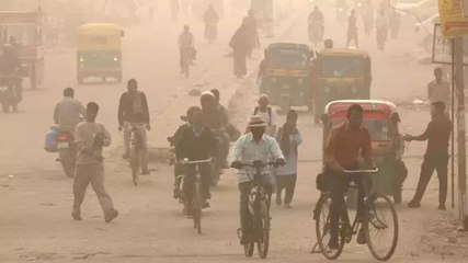 Yeni Delhi’de hava kirliliği nedeniyle okullar kapatıldı