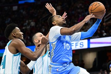 AR OOV NBA 181124